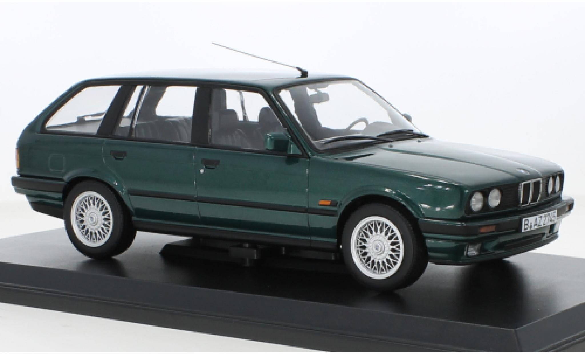 Bmw 325 1/18 Norev i (E30) Touring metallic groen 1990 modelauto