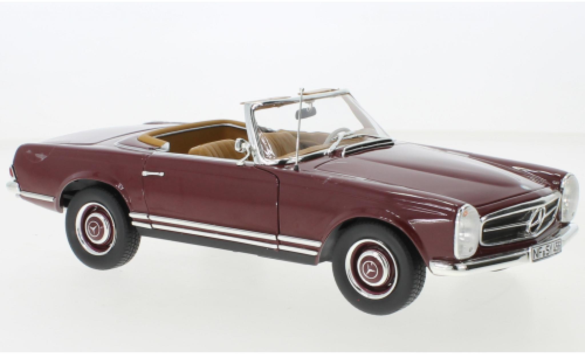 Mercedes 230 1/18 Norev SL rood fonc&eacute; 1963 modelauto