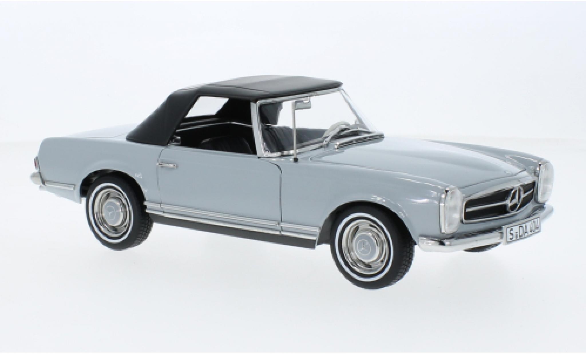 Mercedes CLA 1/18 Norev 230 SL (W113) grijs clair 1963 modelauto