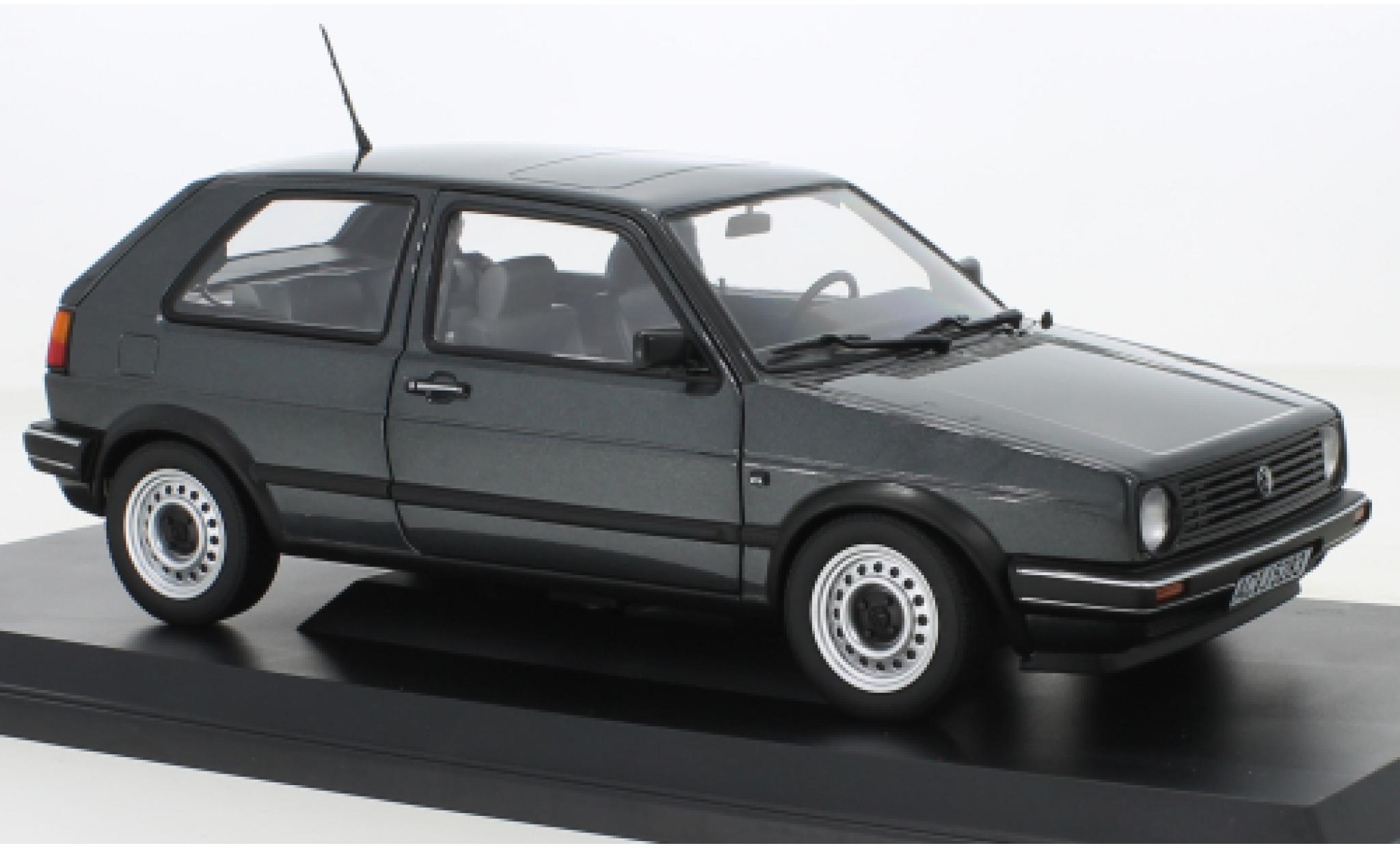 Volkswagen Golf 1/18 Norev II CL metallic grijs 1988 modelauto