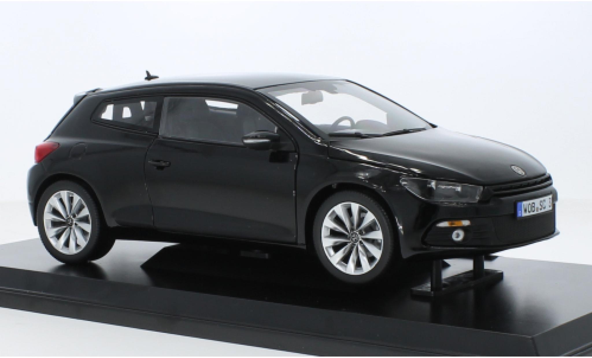 Volkswagen Scirocco 1/18 Norev III zwart 2008 modelauto