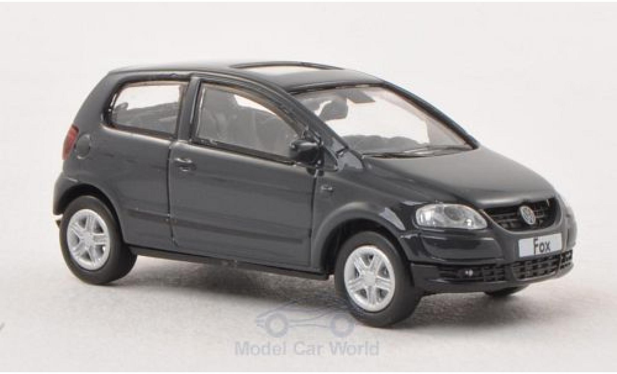 Volkswagen Fox 1/87 Norev grijs 2005 modelauto