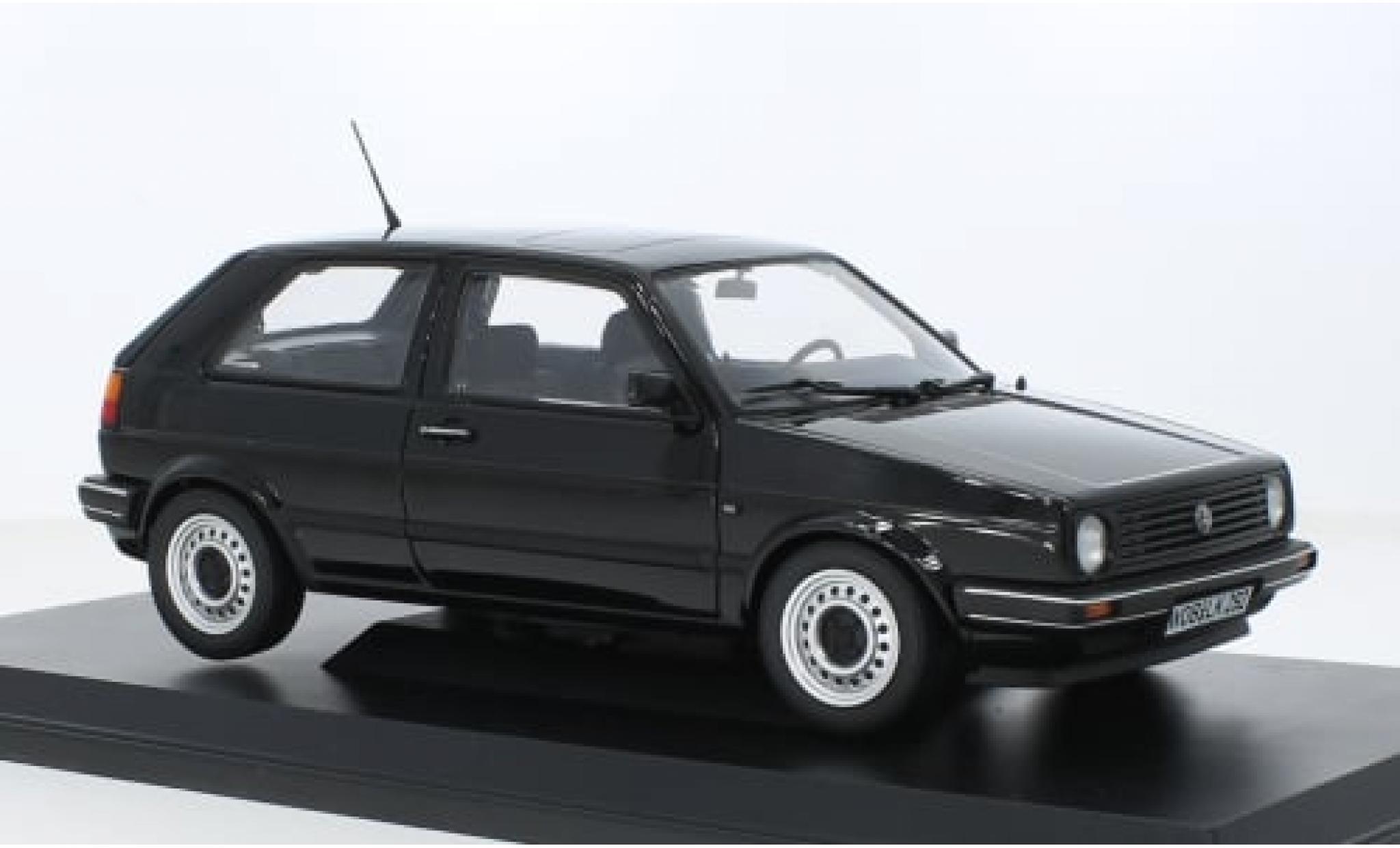 Volkswagen Golf 1/18 Norev II CL zwart 1987 1:18 modelauto
