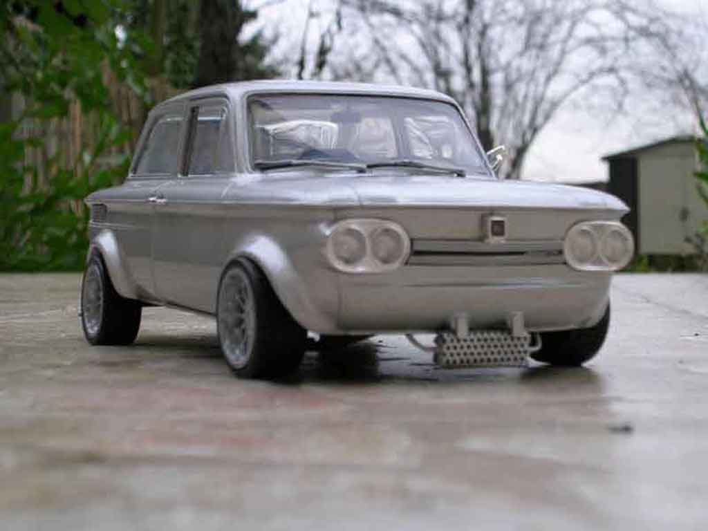 NSU TT 1/18 Revell racing grijs modelauto