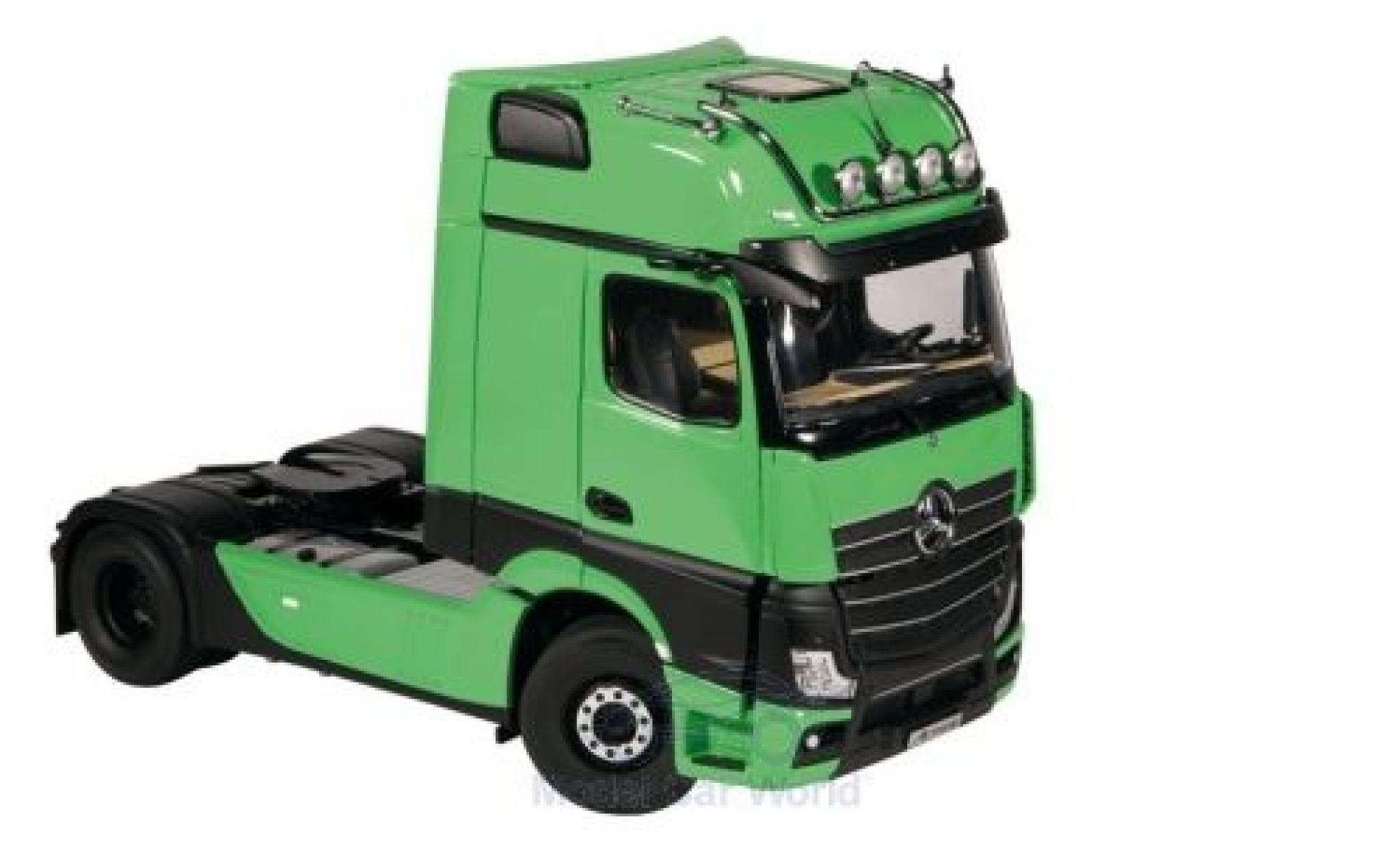Mercedes Actros 1/18 NZG GigaSpace 4X2 groen/zwart 2018 modelauto