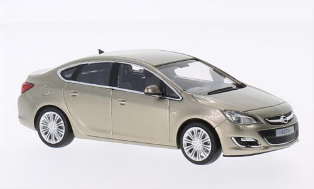 Opel Astra 1/43 Minichamps J Sedan metallic beige modelauto