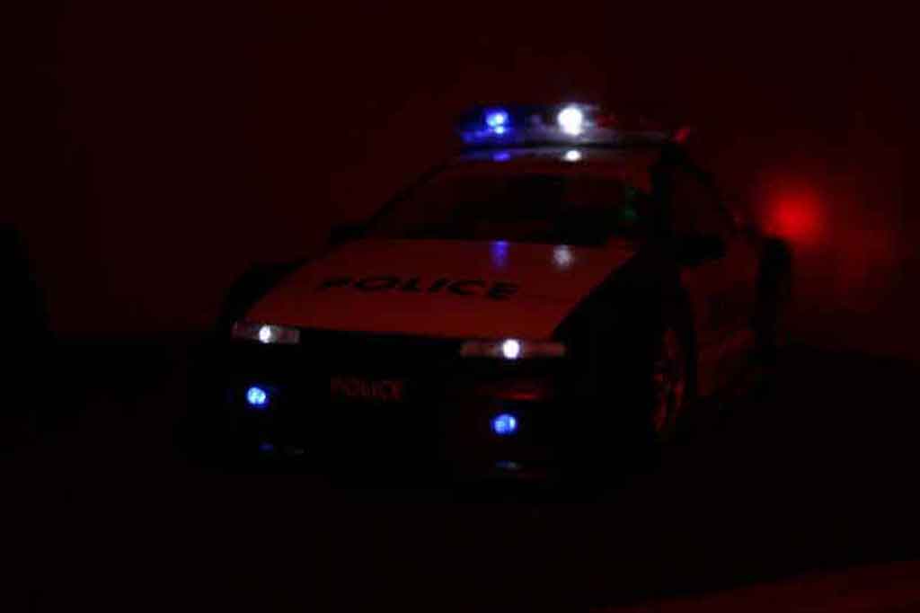 Opel Calibra Base turbo politie nationale 1/18 Ut Models