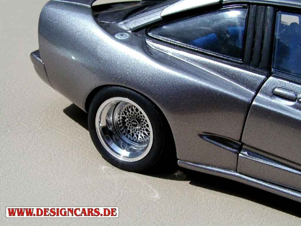 Opel Manta B B tuning 1/18 Revell