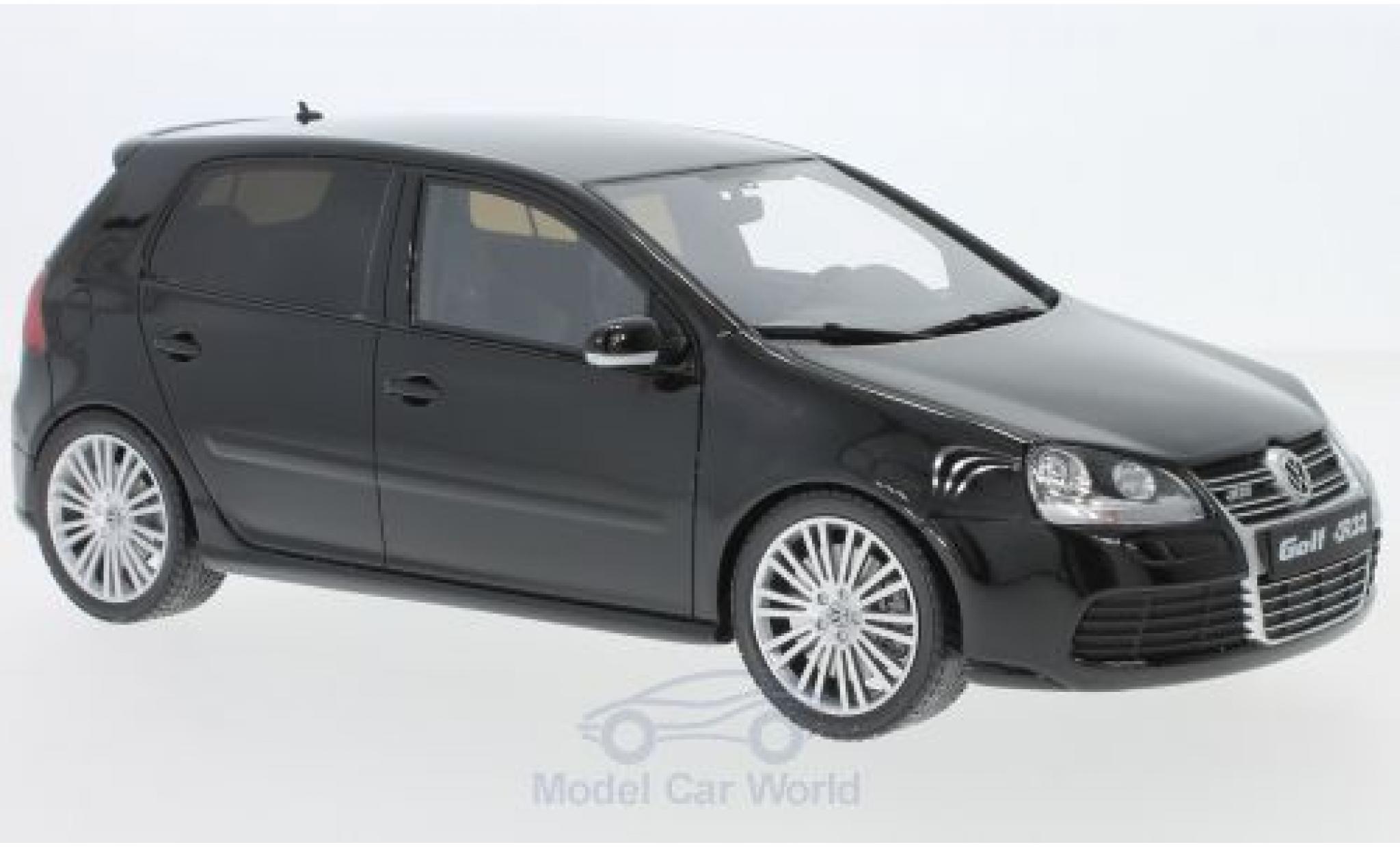 Volkswagen Golf 1/18 Ottomobile R32 zwart 2005 modelauto