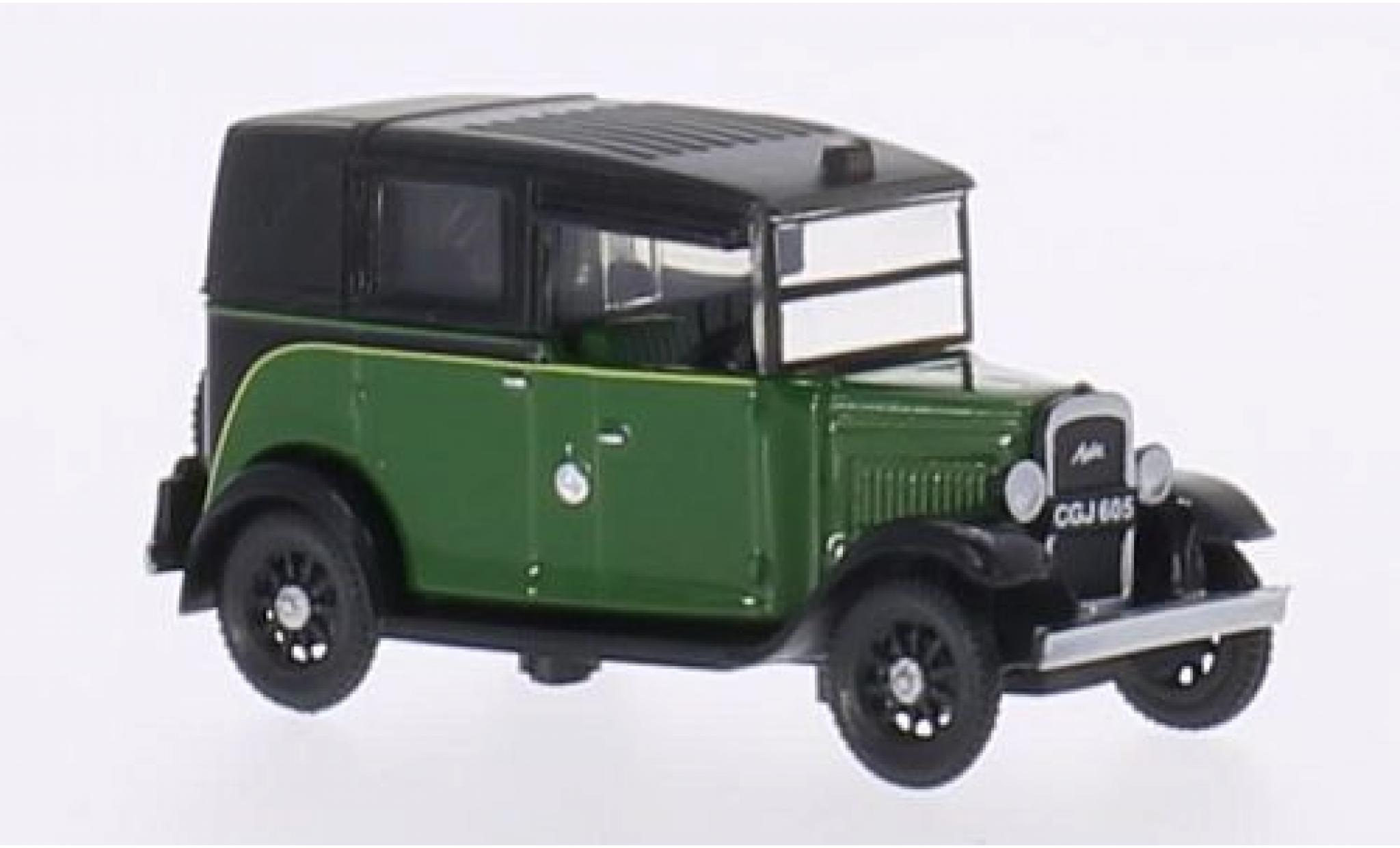 Austin Low Loader 1/76 Oxford groen/zwart RHD Taxi modelauto
