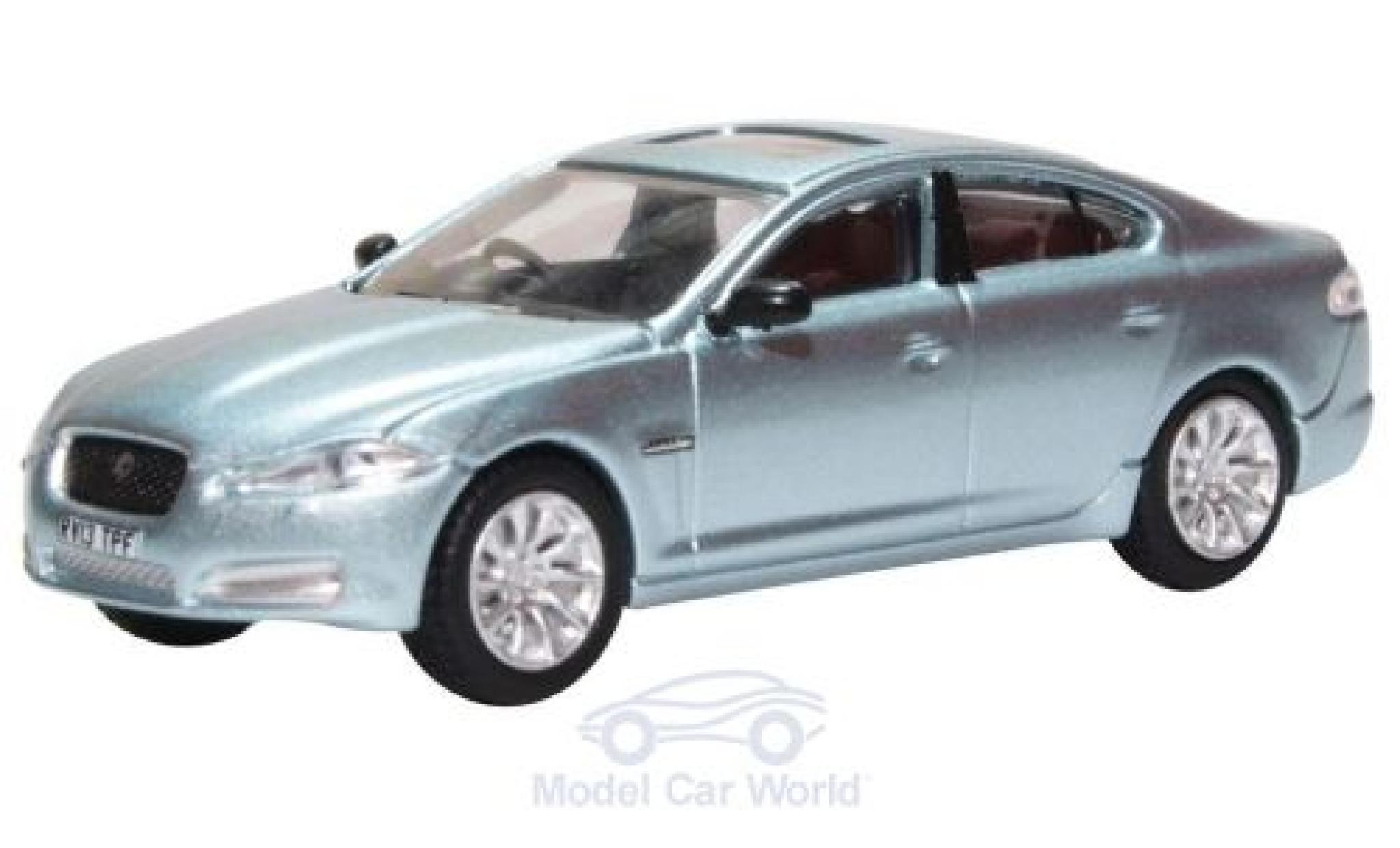 Jaguar XF 1/76 Oxford metallic blauw modelauto