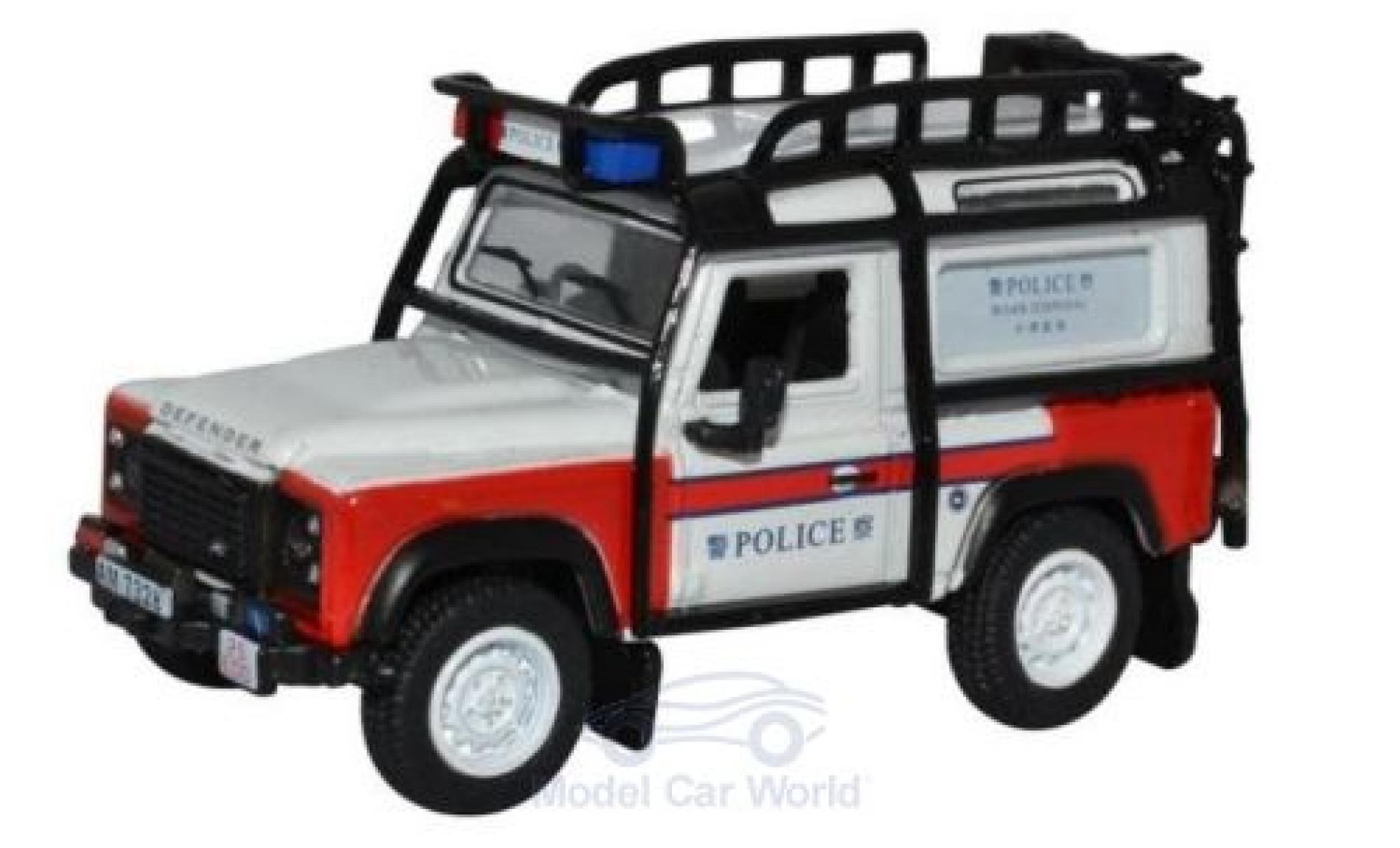 Land Rover Defender 1/76 Oxford 90 Station Wagon Metropolitan Politie modelauto