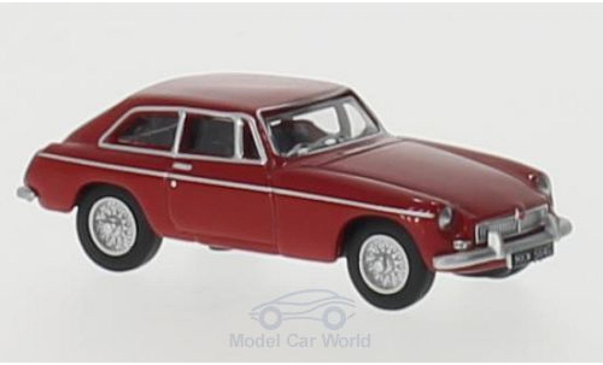 MG B 1/76 Oxford GT rood RHD modelauto