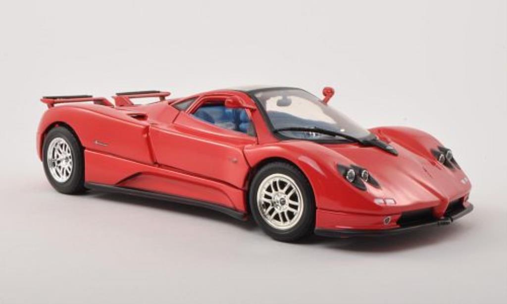 Pagani Zonda C12 1/18 Motormax C12 rood 2004 modelauto