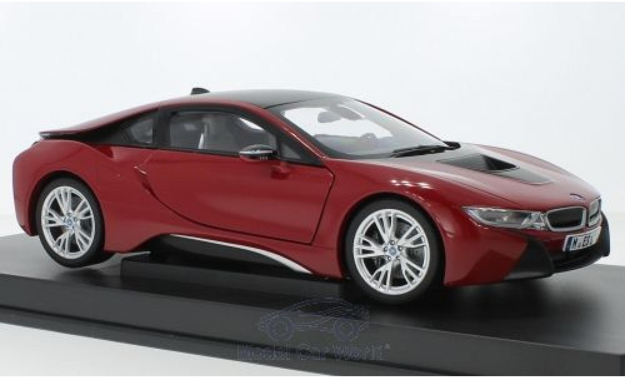 Bmw i8 1/18 Paragon rood modelauto