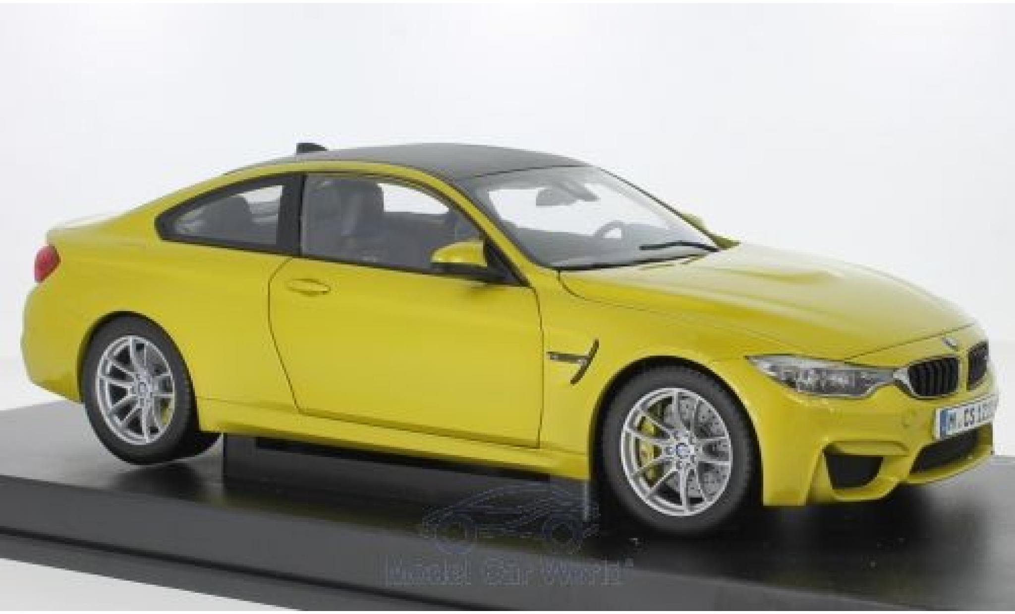 Bmw M4 1/18 Paragon (F83) Coupe metallic geel modelauto
