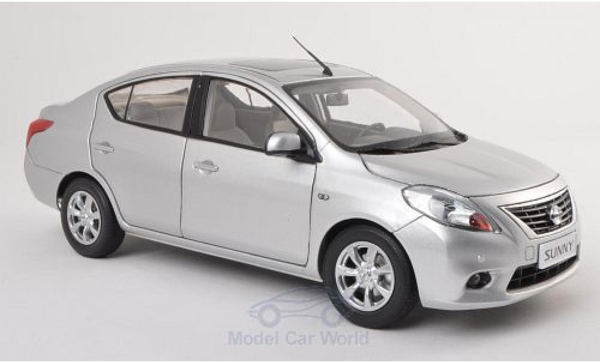 Nissan Sunny 1/18 Paudi grijs 2010 modelauto