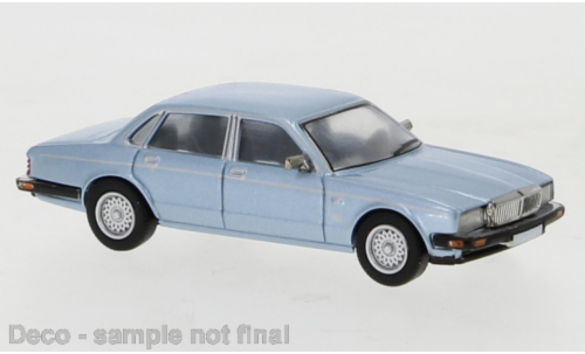 Jaguar XJ 1/87 PCX87 40 metallic blauw 1986 modelauto