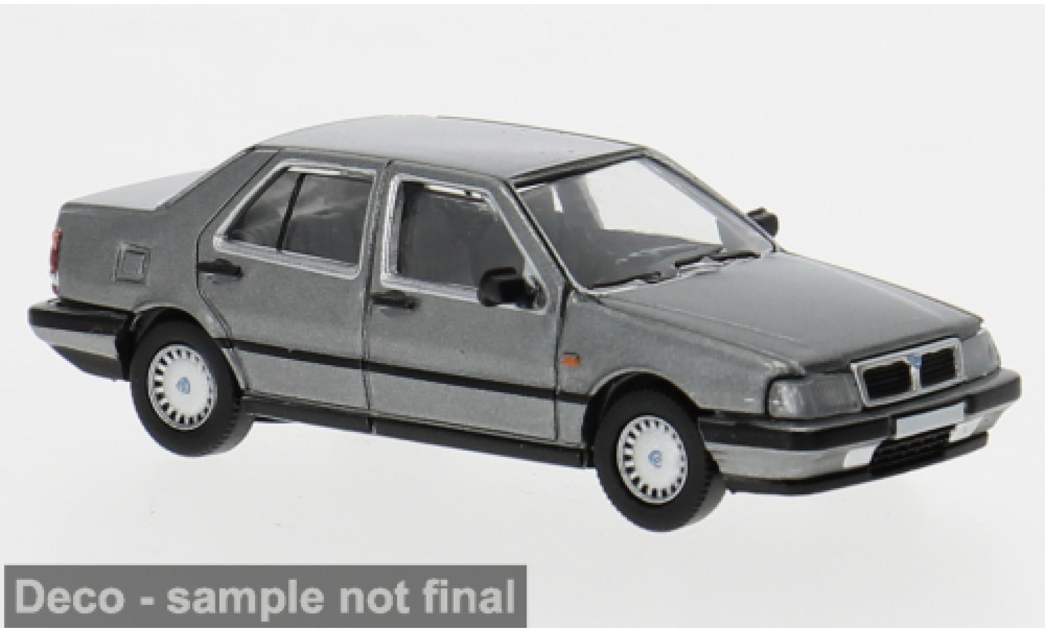 Lancia Thema 1/87 PCX87 grijs 1984 1:87 modelauto