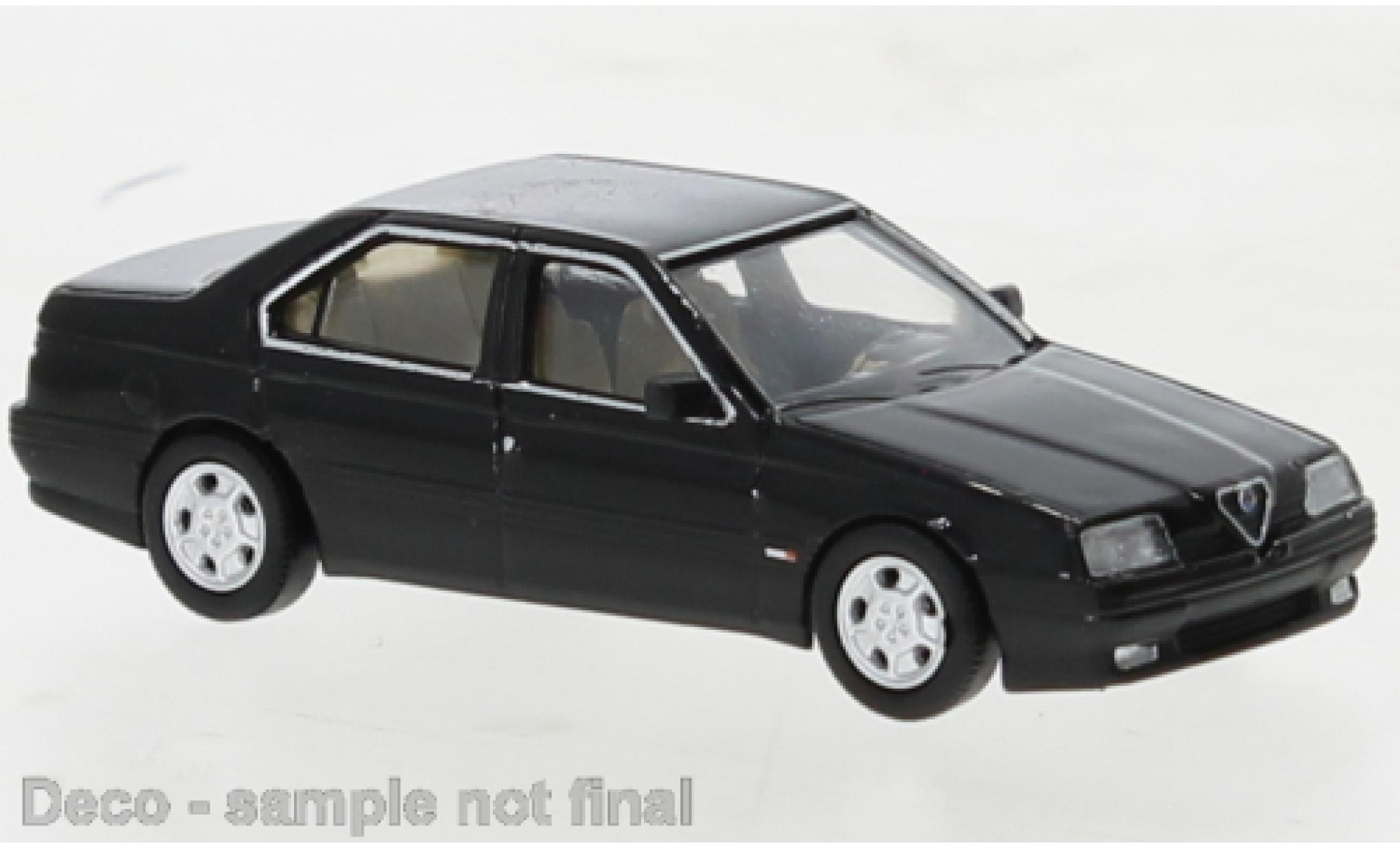 Alfa Romeo 164 1/87 PCX87 zwart 1987 modelauto