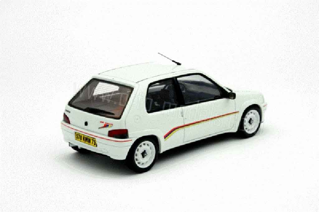 Peugeot 106 Rallye Rally 1.3 wit 1/18 Ottomobile