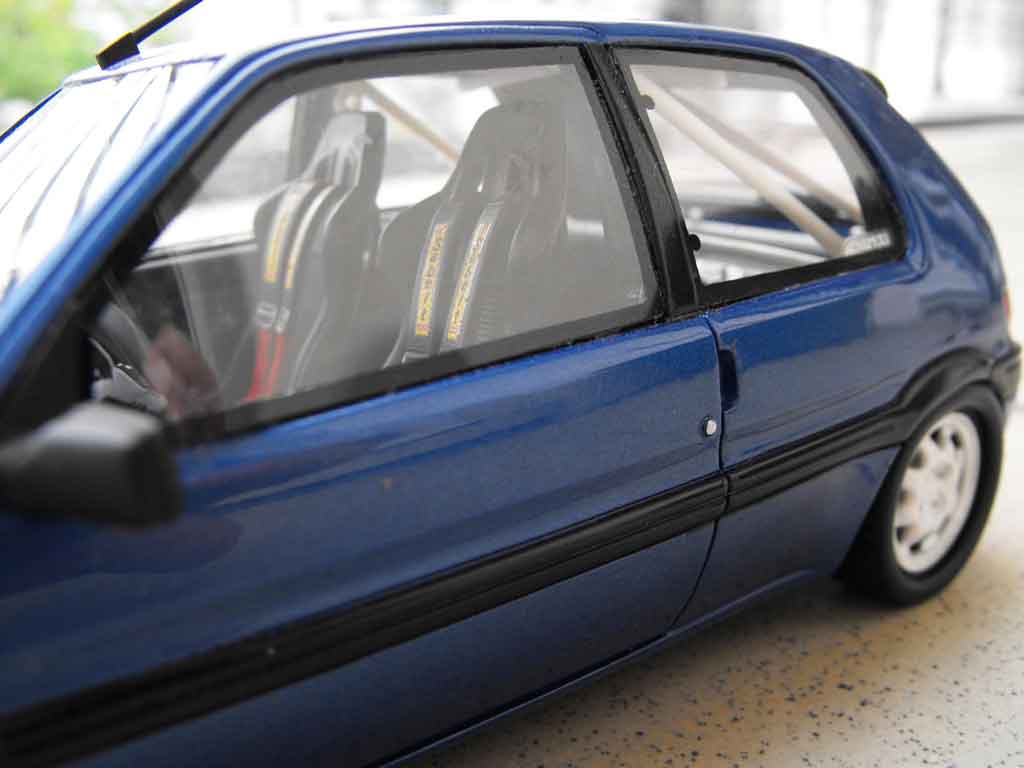 Peugeot 106 XSI phase 1 blauw jantes 205 gti 1993 1/18 Ottomobile