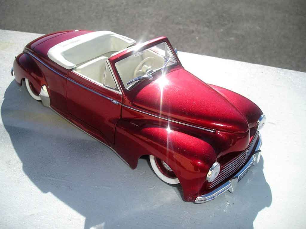 Peugeot 203 cabriolet 1/18 Solido cabriolet 1954 old shcool modelauto