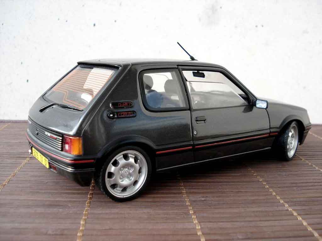 Peugeot 205 GTI 1.9 Gris Graphite jantes 15 pouces 309 1/18 Solido