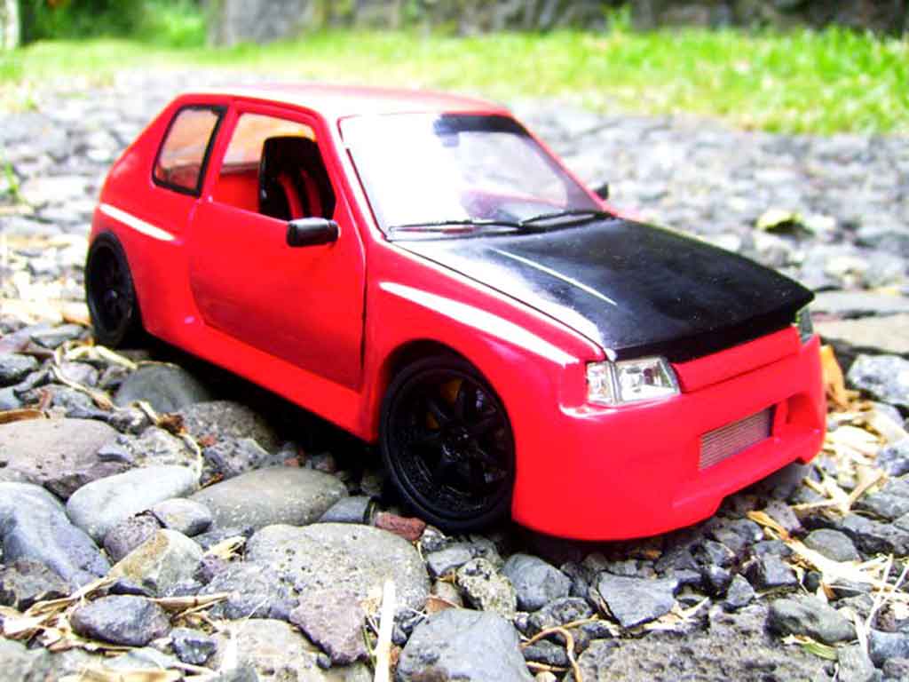 Peugeot 205 GTI 1/18 Solido 1.9 Rouge Vallelunga GTI kit carrosserie gtr modelauto