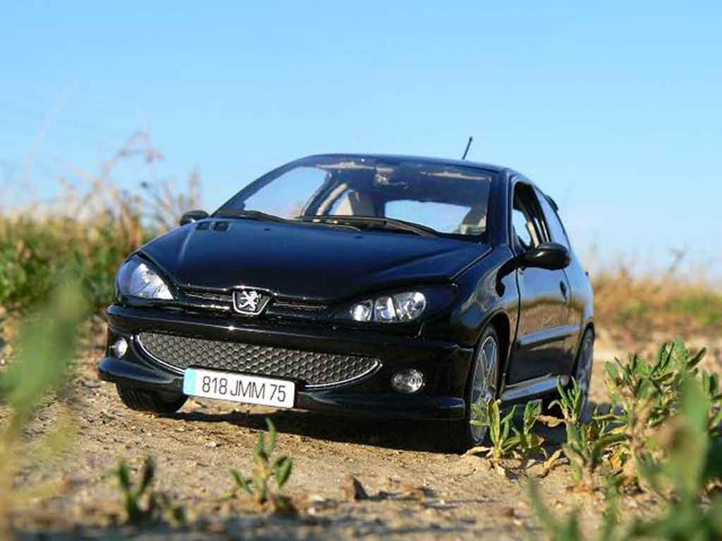 Peugeot 206 RC 1/18 Norev RC zwart preparation esquiss auto tuning modelauto
