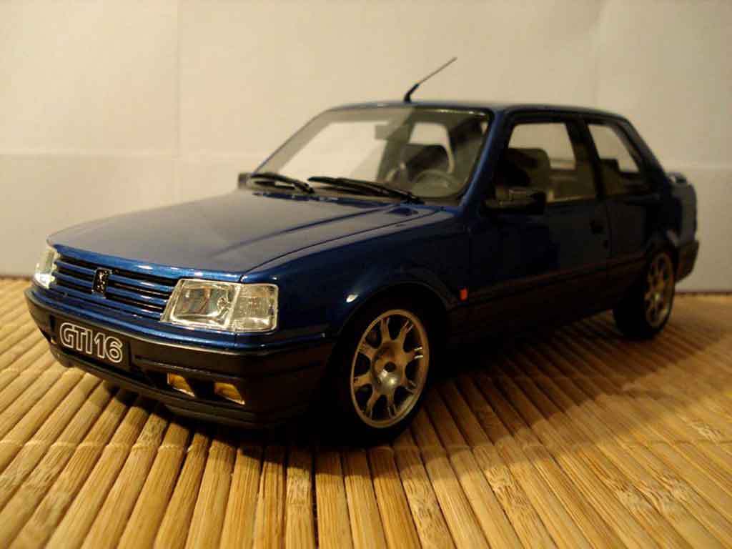 Peugeot 309 GTI 16 1/18 Ottomobile GTI 16 S blauw jantes pts modelauto
