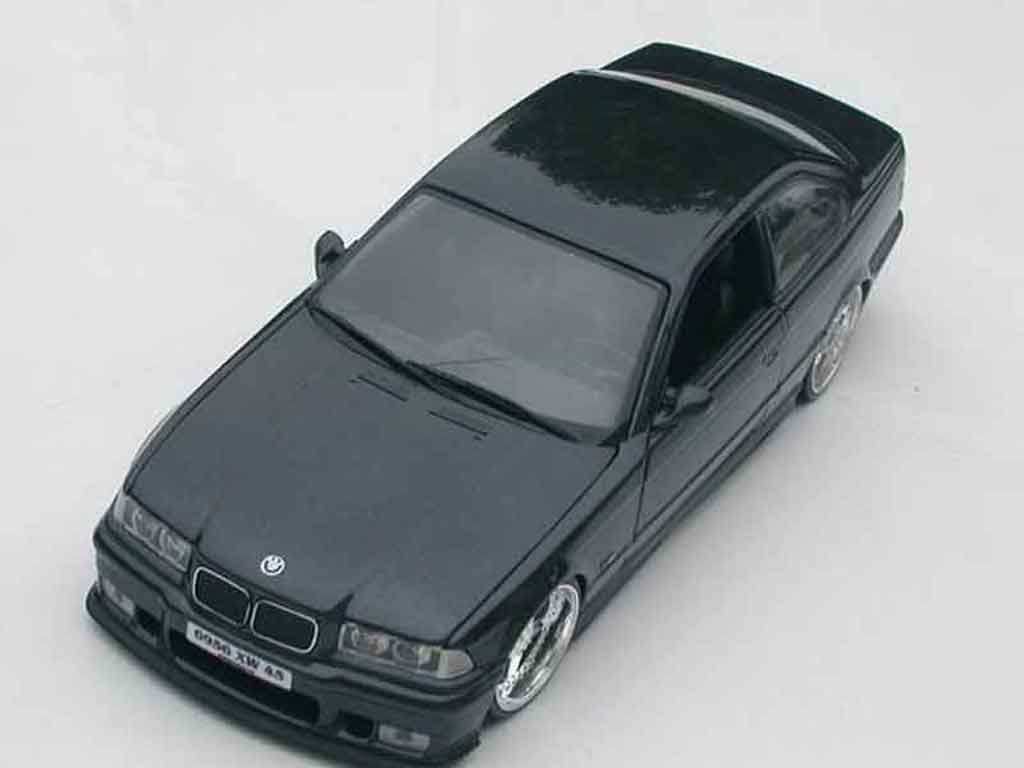 Bmw M3 Coupe E36 zwart jantes andrew racing 1/18 Ut Models