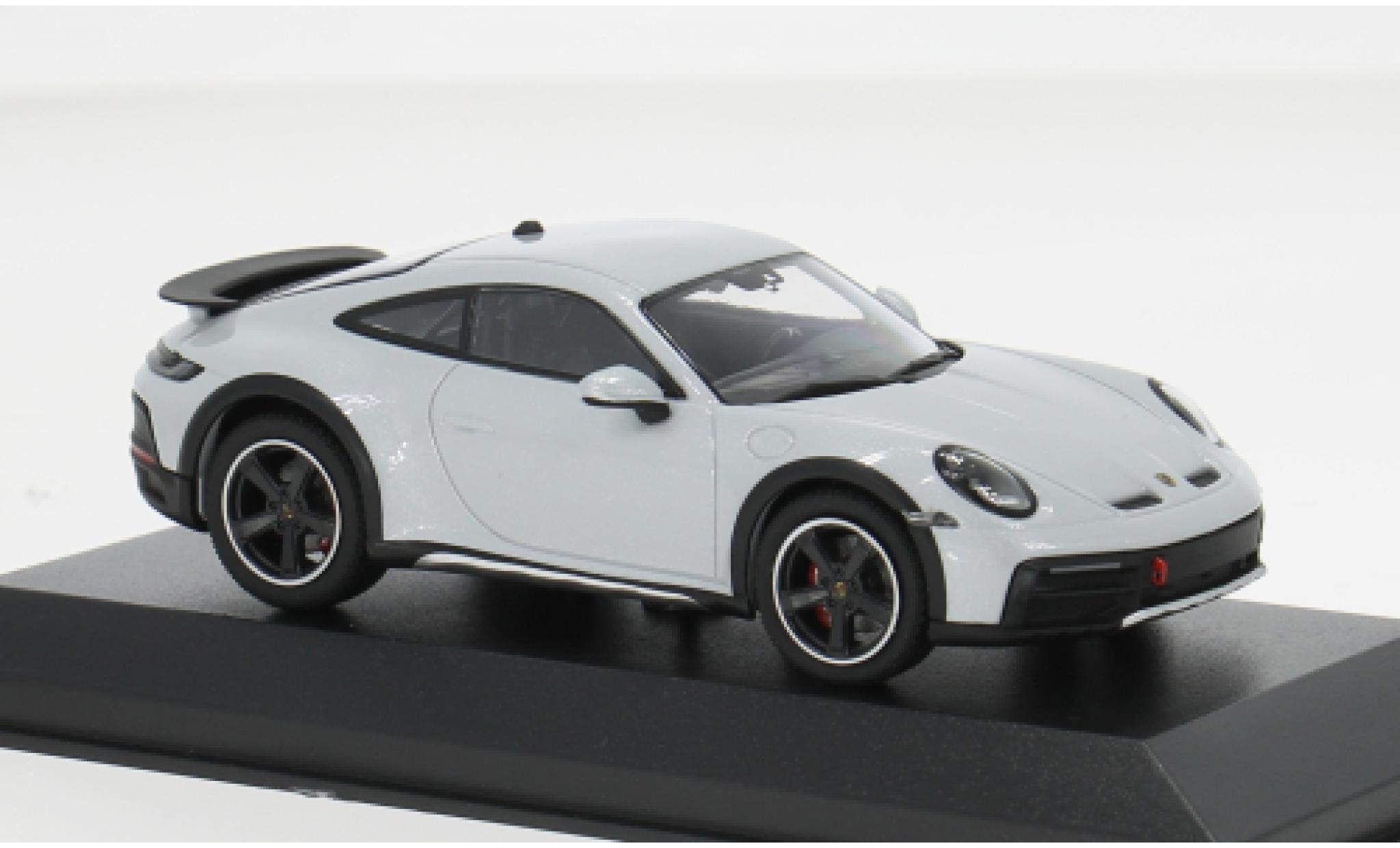 Porsche 992 1/43 Minichamps 911  Dakar grijs 2022 1:43 modelauto