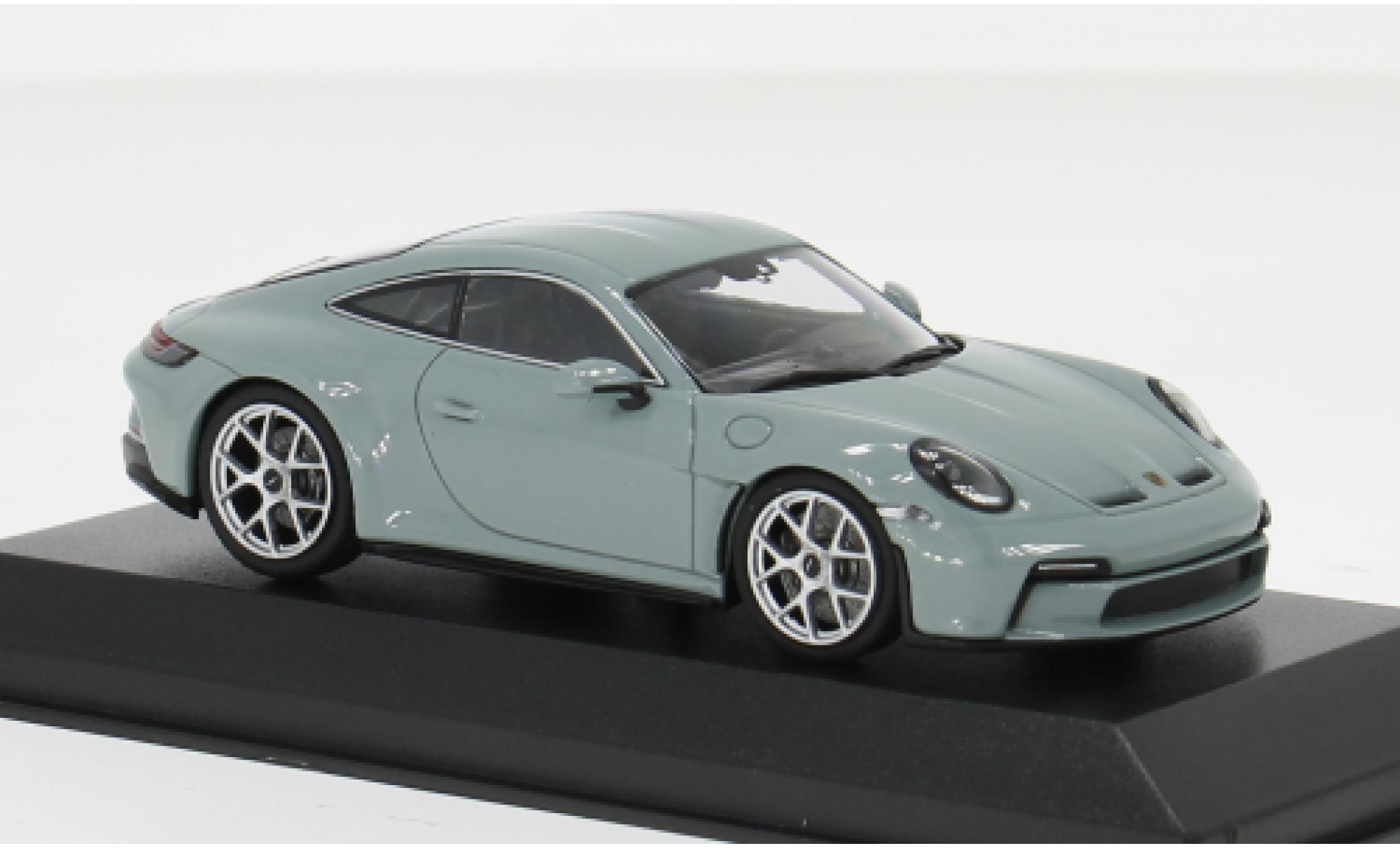 Porsche 992 1/43 Minichamps 911  S/T groen 2023 1:43 modelauto