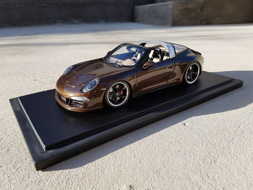 Porsche 911 Targa 4 GTS bruin jantes techart 1/18 GT Spirit