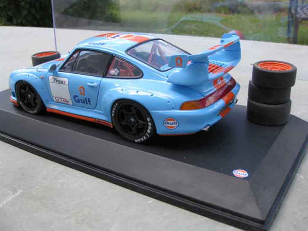 Porsche 911 GT2 evolution gulf 1/18 Ut Models