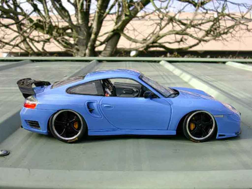 Porsche 911 Turbo techart blauw 1/18 Hotworks