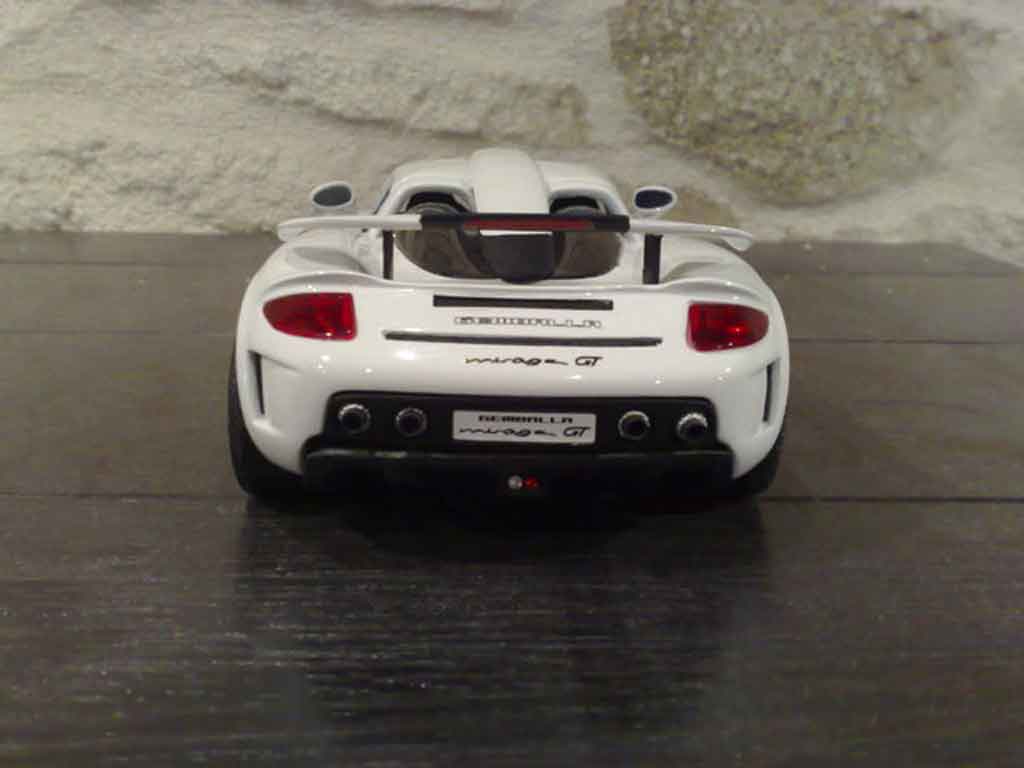 Gemballa Mirage GT mirage wit 1/18 Maisto