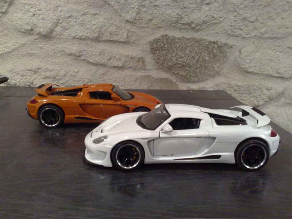 Gemballa Mirage GT mirage wit 1/18 Maisto
