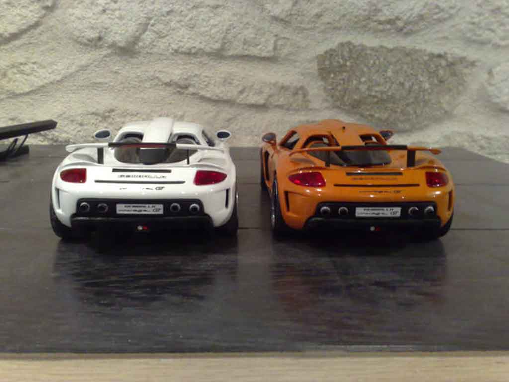 Gemballa Mirage GT mirage wit 1/18 Maisto