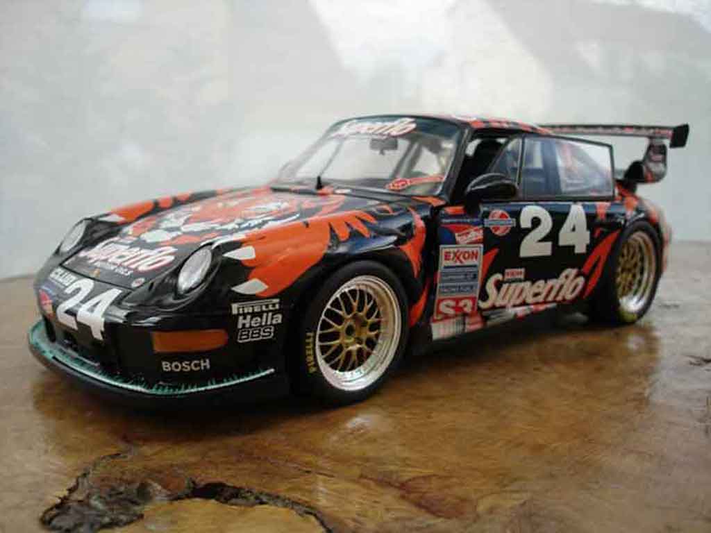 Porsche 911 GT2 evo superflo #24 1/18 Ut Models