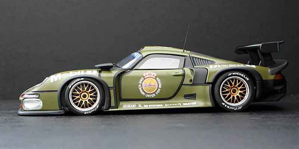 Porsche 911 GT1 96 test car 1/18 Ut Models