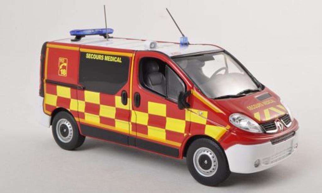 Renault Trafic 1/43 Norev Brandweer Secours Medical KTW (F) 2010 modelauto