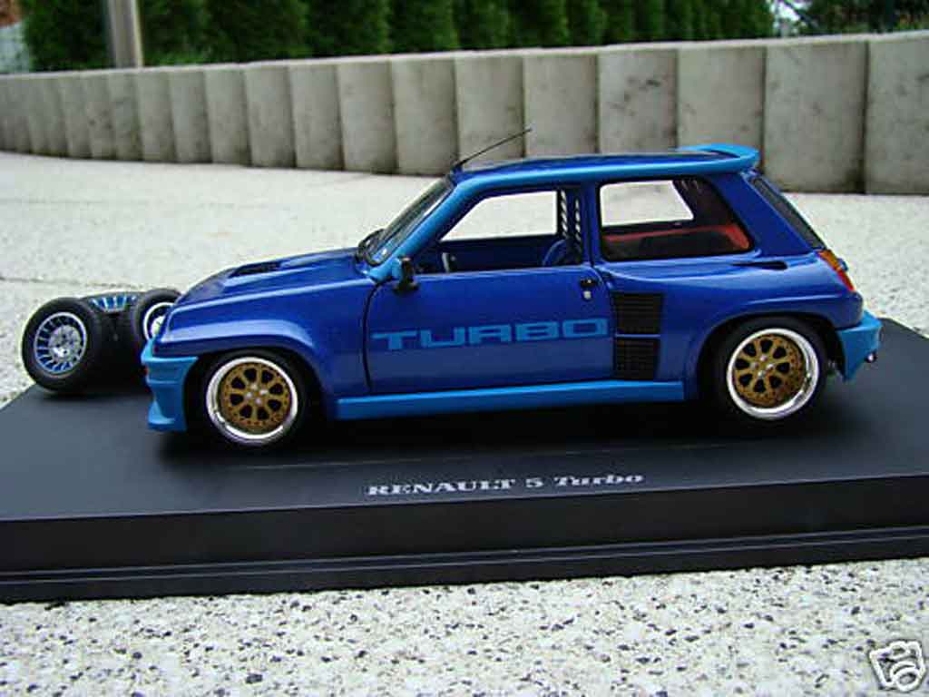 Renault 5 Turbo 1/18 Universal Hobbies Turbo 1 jantes alu 13 pouces modelauto