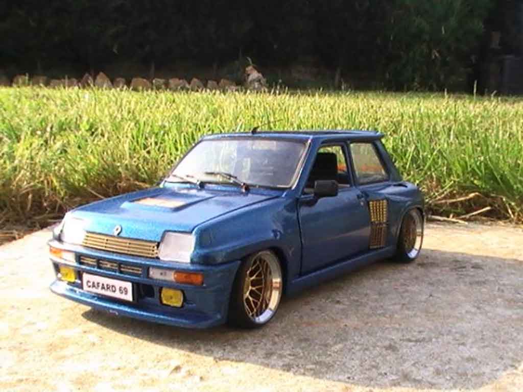 Renault 5 Turbo version williams 1/18 Universal Hobbies