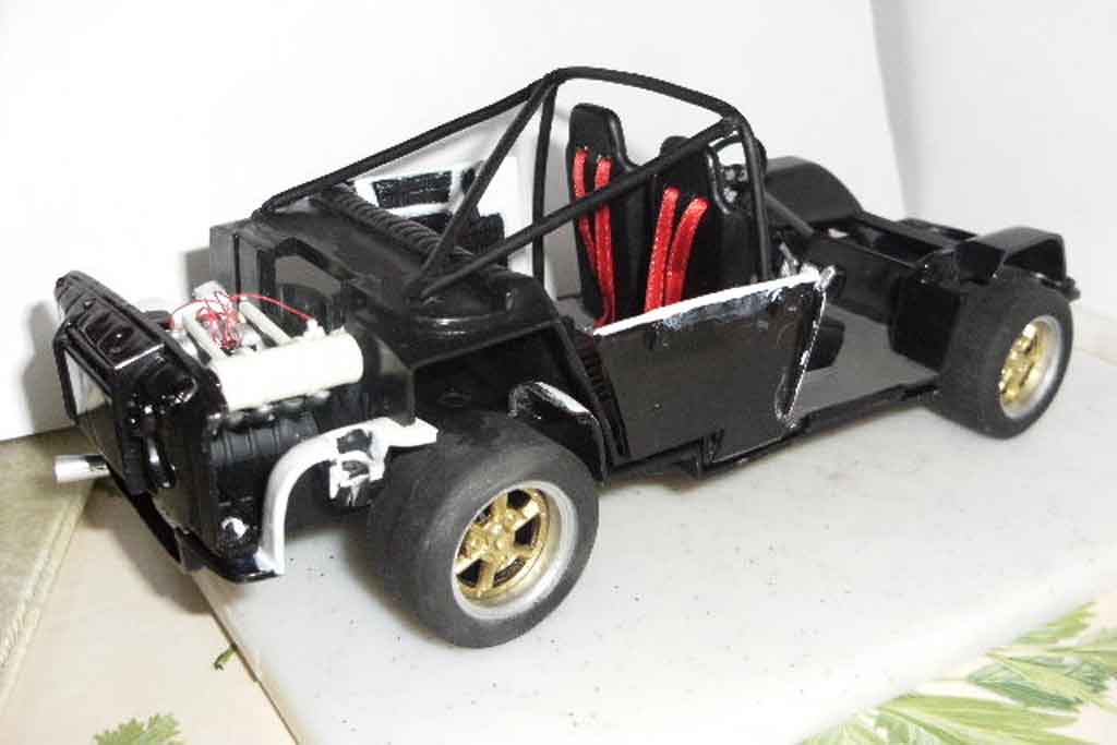 Renault 8 Gordini wit jantes larges et kit carrosserie dinacar 1/18 Solido