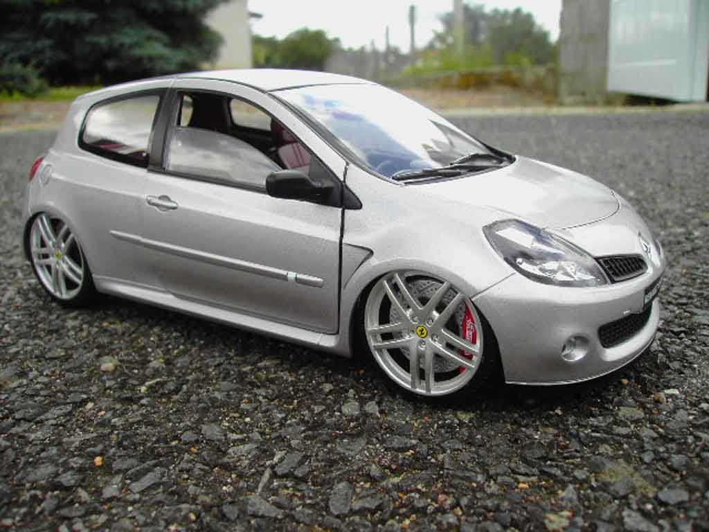 Renault Clio 3 RS 1/18 Solido 3 RS grijs jantes ferrari f430 modelauto