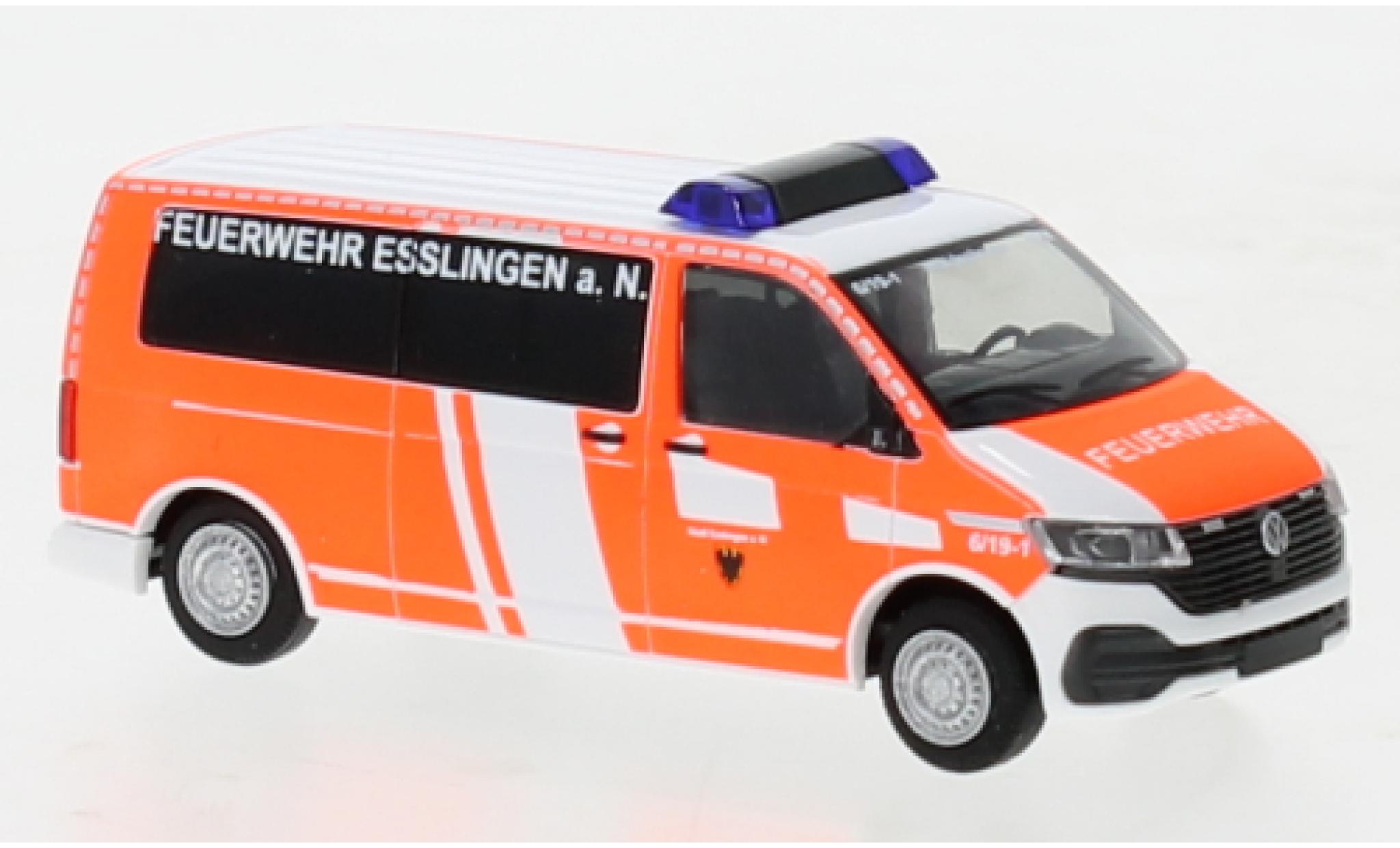 Volkswagen T6 1/87 Rietze .1 brandweer Esslingen am Neckar modelauto
