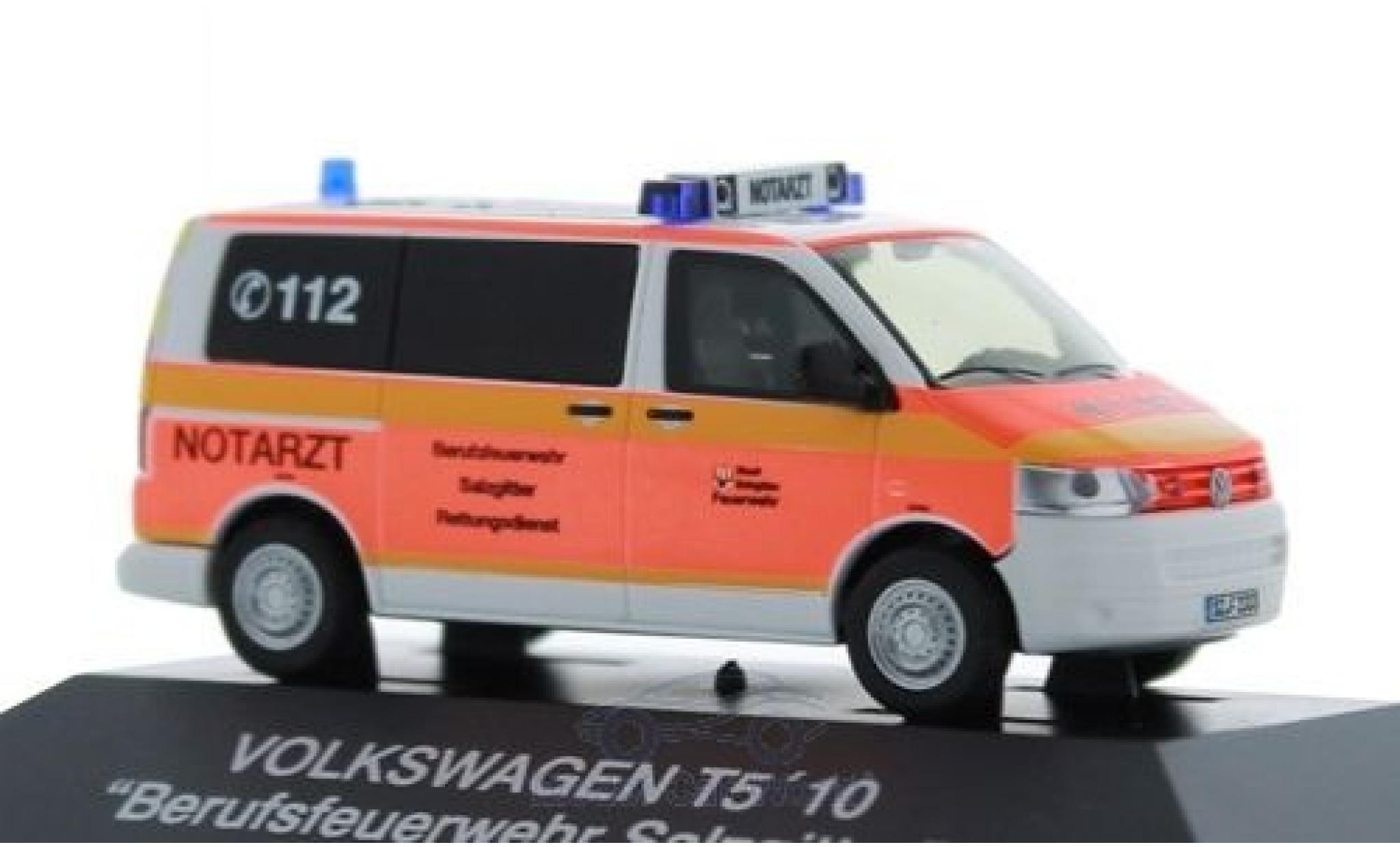 Volkswagen T5 1/87 Rietze Notarzt Brandweer Salzgitter 2010 modelauto