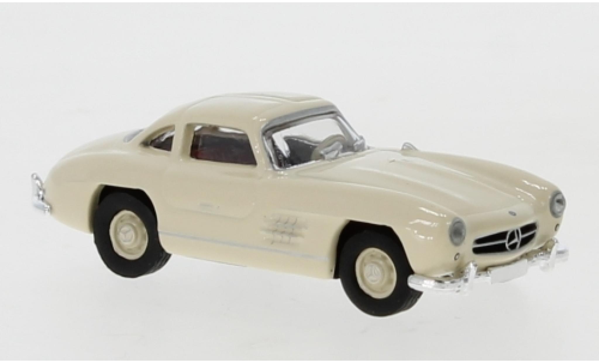 Mercedes 300 1/87 Schuco SL Coupe beige modelauto